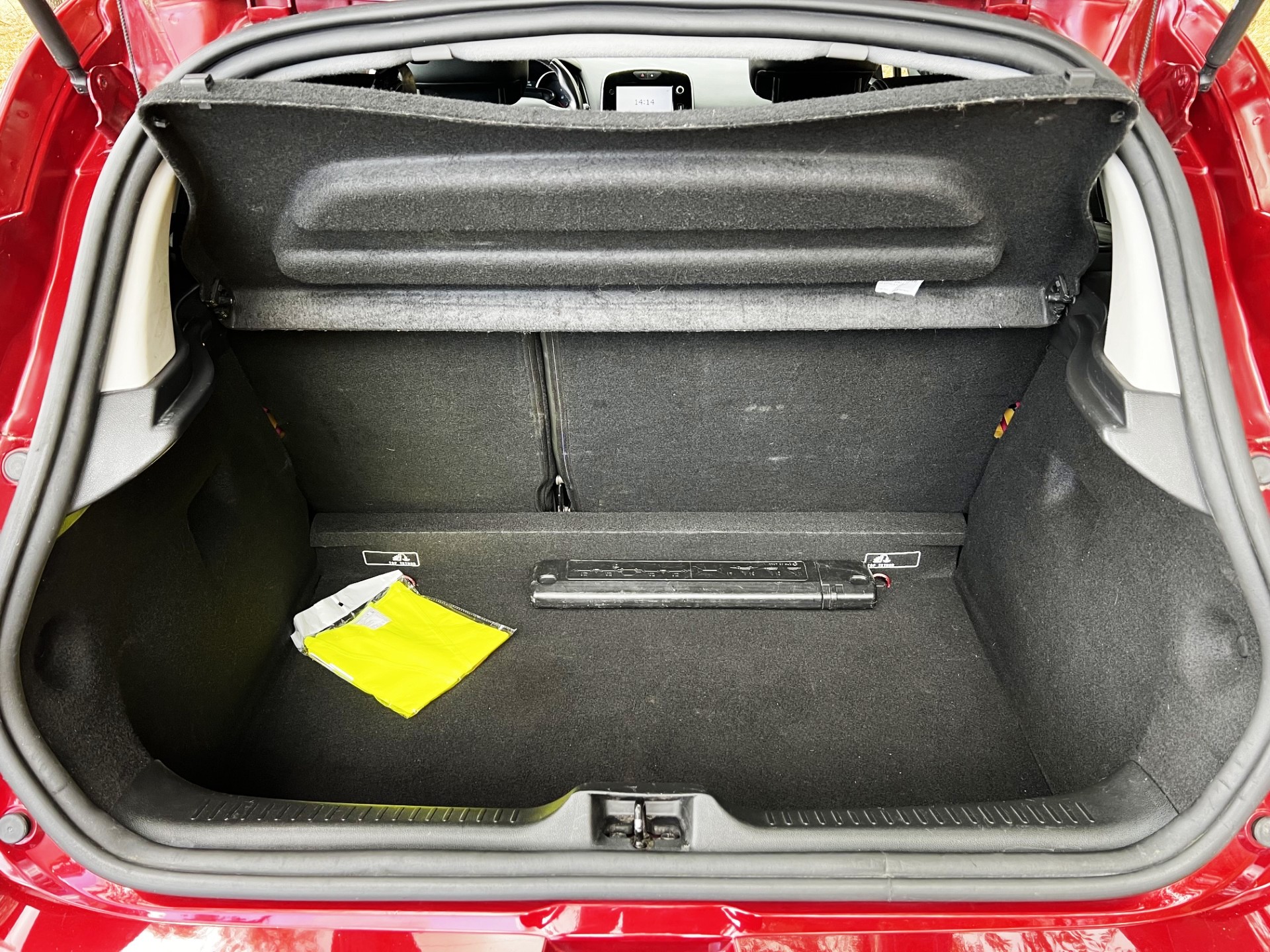 ******  VENDIDO  ******* RENAULT CLIO 0.9 Tec Turbo … Dynamique Intens