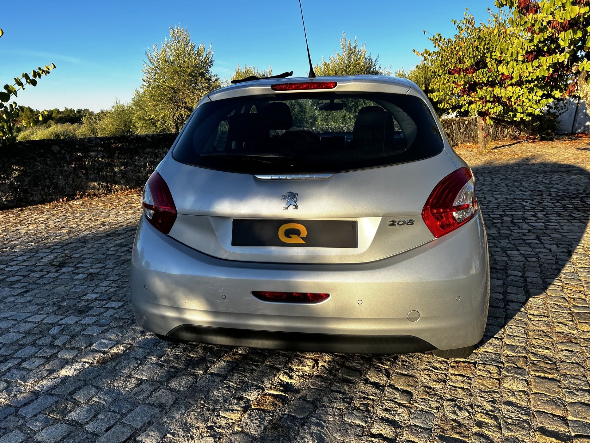 PEUGEOT 208   1.4 HDI